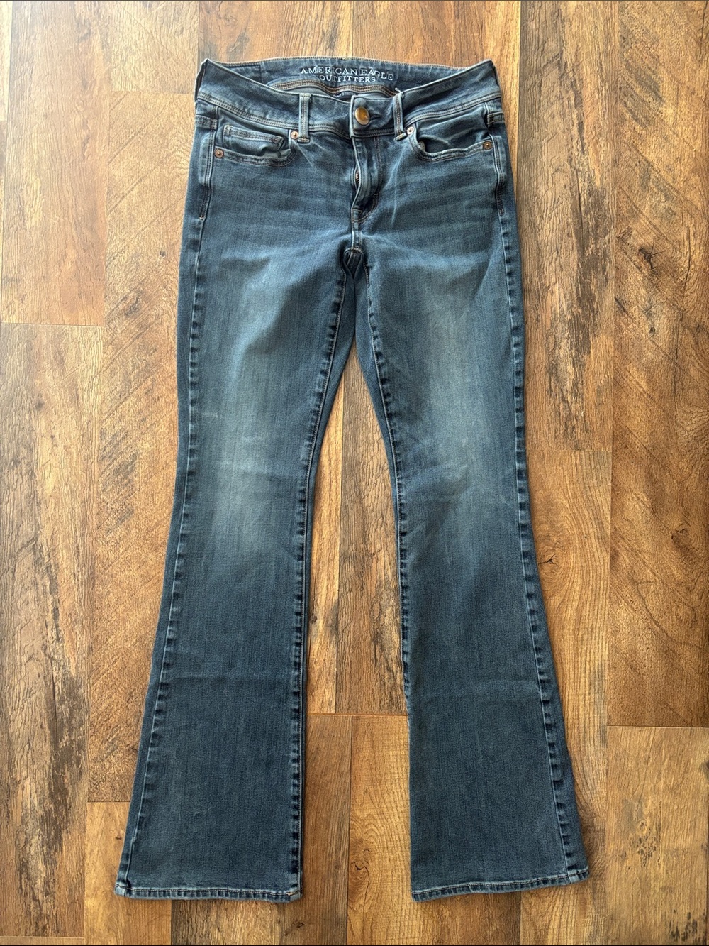 American Eagle Super Stretch Flare Denim Jeans size 4 long